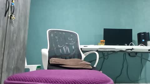 Koto Bombon online show from March 3, 2026, 10:04 pm