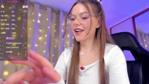 Jess online show from December 5, 2024, 4:23 pm