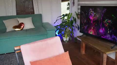 Snapshot of kozzy_ chatting on August 5, 2026, 3:59 pm kozzy_ online show from August 5, 2026, 3:59 pm