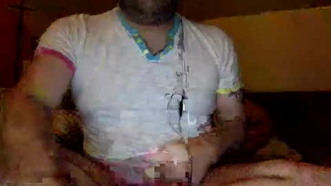Snapshot of kr4k3n_ chatting on October 17, 2025, 11:29 pm kr4k3n_ online show from October 17, 2025, 11:29 pm