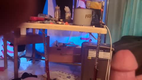 KrasTheMan online show from September 25, 2025, 1:59 pm