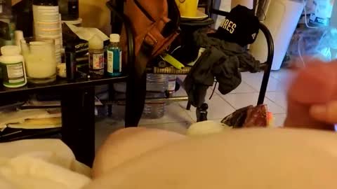 KrasTheMan online show from October 25, 2025, 6:02 pm