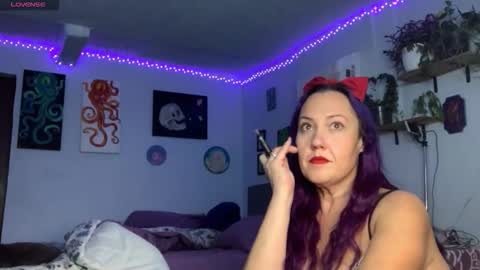 Snapshot of kreamyk420 chatting on January 5, 2026, 5:27 pm kreamyk420 online show from January 5, 2026, 5:27 pm