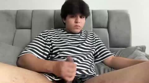 krexxxtofer online show from March 1, 2026, 8:33 pm