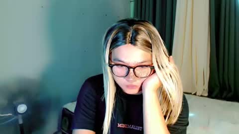 krezikeed online show from May 9, 2026, 1:11 am