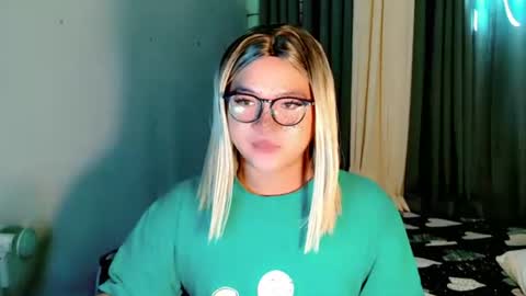 krezikeed online show from May 11, 2026, 1:33 am