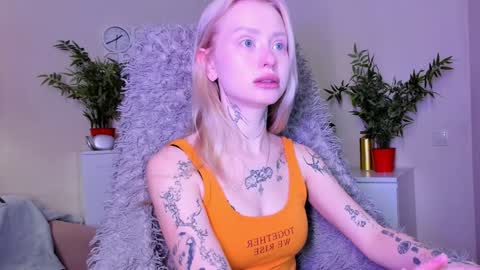 Snapshot of kris_grant chatting on December 8, 2024, 10:41 am kris_grant online show from December 8, 2024, 10:41 am