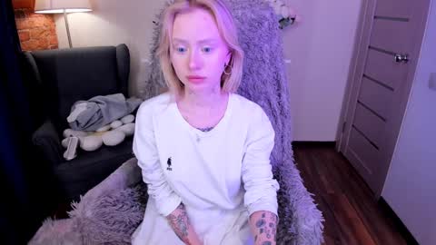 Snapshot of kris_grant chatting on January 20, 2025, 1:21 pm kris_grant online show from January 20, 2025, 1:21 pm