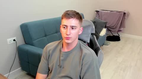 krishort online show from March 4, 2025, 9:32 pm