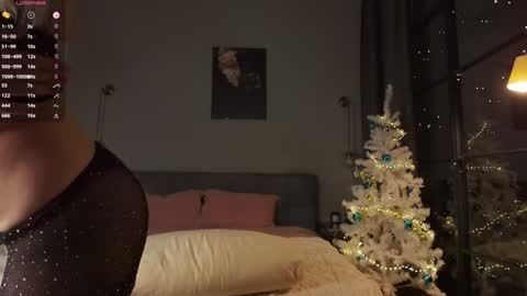 Mary online show from December 14, 2024, 3:58 pm