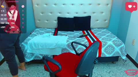 Snapshot of krissone_1 chatting on February 5, 2025, 6:37 pm krissone online show from February 5, 2025, 6:37 pm