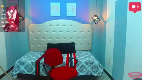 Snapshot of krissone_1 chatting on March 1, 2025, 5:49 pm krissone online show from March 1, 2025, 5:49 pm