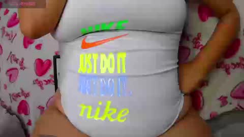 Snapshot of krissone_1 chatting on September 23, 2025, 11:52 pm krissone online show from September 23, 2025, 11:52 pm