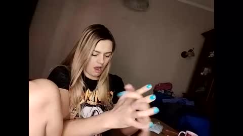 KrissSexi online show from December 9, 2024, 12:51 pm