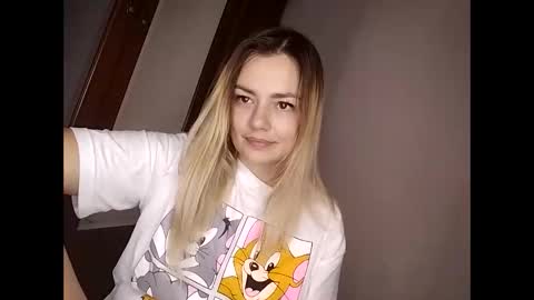 Snapshot of krisssexi chatting on November 2, 2025, 3:14 pm KrissSexi online show from November 2, 2025, 3:14 pm