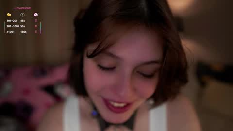 Snapshot of krissyhei chatting on October 2, 2025, 1:34 am Sarah online show from October 2, 2025, 1:34 am