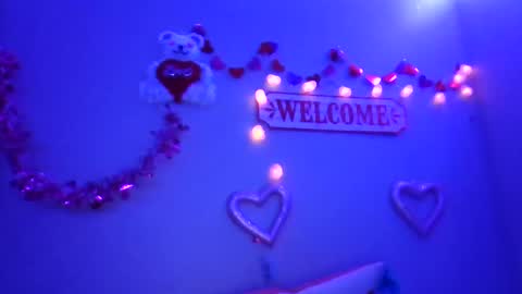 krissykordova29 online show from January 24, 2025, 3:54 am
