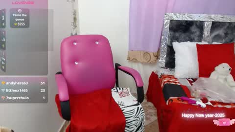 Snapshot of kristaljonnes_ chatting on February 17, 2025, 5:10 pm Cristina online show from February 17, 2025, 5:10 pm