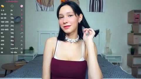 Emma online show from September 17, 2025, 7:37 pm