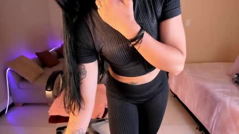Sophia online show from May 1, 2026, 8:46 pm