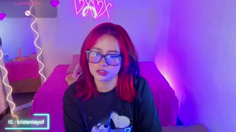 Snapshot of kristen_tay chatting on September 24, 2025, 3:43 am kristen_tay online show from September 24, 2025, 3:43 am