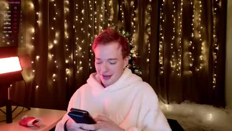 Kristen online show from December 17, 2025, 11:55 pm