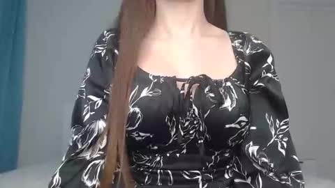 KristenStamen online show from December 22, 2025, 11:40 am