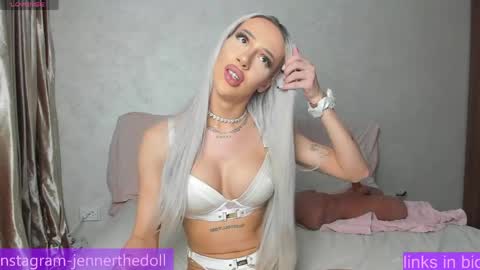 Kris the doll online show from March 11, 2026, 12:38 am