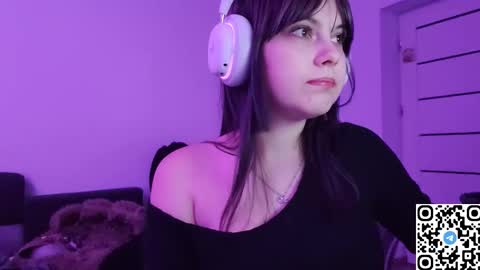 Christie online show from November 27, 2025, 11:18 pm