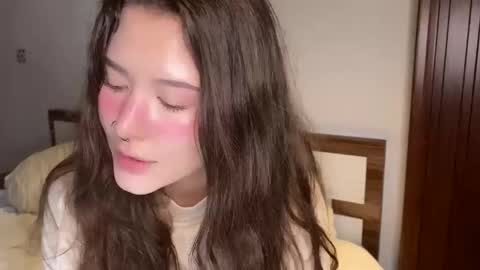 Snapshot of kristiekitty chatting on May 6, 2026, 1:25 am kristiekitty online show from May 6, 2026, 1:25 am