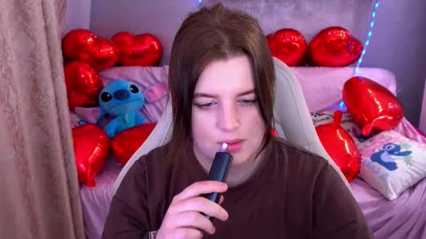 Snapshot of kristifoxy chatting on February 9, 2026, 6:17 am kristifoxy online show from February 9, 2026, 6:17 am