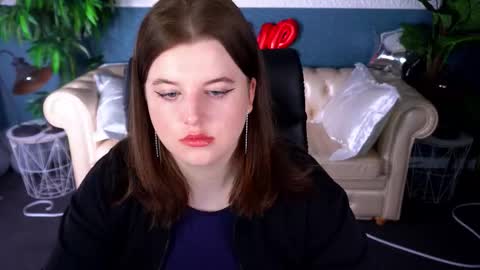 Snapshot of kristifoxy chatting on February 24, 2026, 6:11 am kristifoxy online show from February 24, 2026, 6:11 am