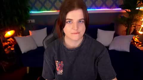 kristifoxy online show from June 27, 2026, 6:18 am