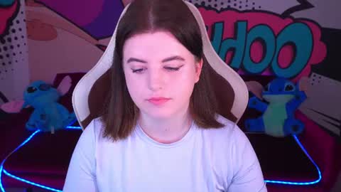 kristifoxy online show from June 29, 2026, 5:25 am