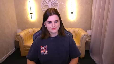 kristifoxy online show from July 27, 2026, 6:15 pm