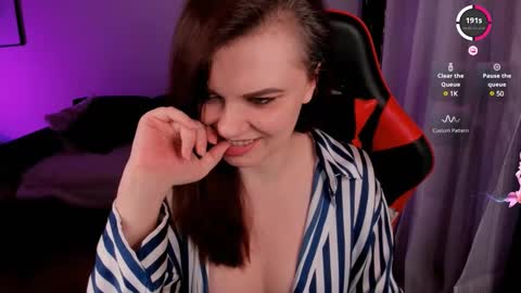 Kristina online show from March 5, 2025, 9:48 pm