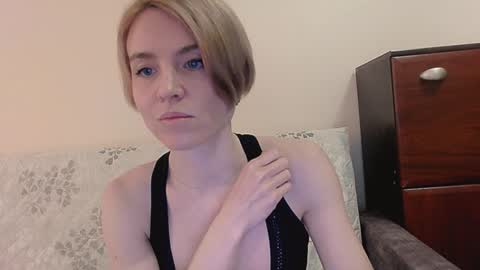 kristina_vagner online show from February 2, 2025, 4:05 am
