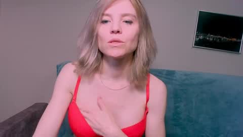 Snapshot of kristina_vagner chatting on April 23, 2026, 12:29 pm kristina_vagner online show from April 23, 2026, 12:29 pm