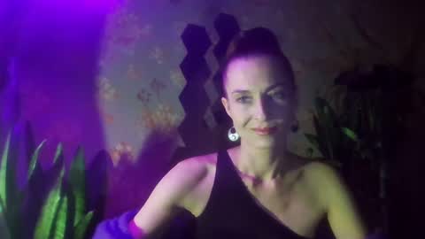 Kristina online show from December 5, 2024, 7:17 pm