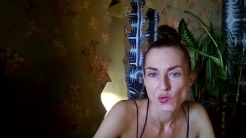 Kristina online show from February 11, 2025, 1:20 pm