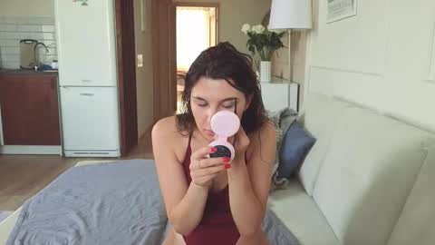 Kristi online show from October 27, 2025, 7:12 am