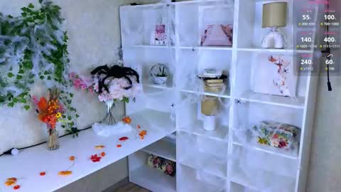 Snapshot of kristinemckerley chatting on October 19, 2025, 1:28 am Sofia online show from October 19, 2025, 1:28 am