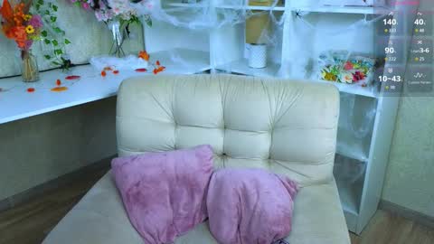 Snapshot of kristinemckerley chatting on October 24, 2025, 1:13 am Sofia online show from October 24, 2025, 1:13 am