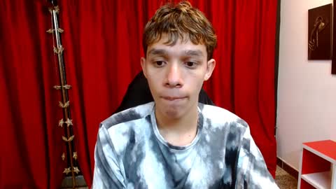 Snapshot of kristof_mills chatting on December 9, 2024, 1:18 am KRIS online show from December 9, 2024, 1:18 am