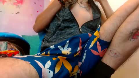 Snapshot of kristof_mills chatting on January 21, 2025, 6:33 am KRIS online show from January 21, 2025, 6:33 am