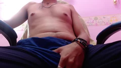 Snapshot of kristof_mills chatting on February 16, 2025, 12:19 am KRIS online show from February 16, 2025, 12:19 am
