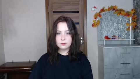 Snapshot of kristy_fran chatting on October 3, 2025, 9:34 pm Kristy online show from October 3, 2025, 9:34 pm