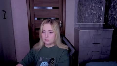 Kristy online show from May 18, 2026, 8:58 pm
