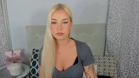 KristyFlowers online show from April 29, 2026, 5:52 pm