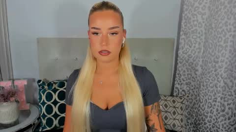 KristyFlowers online show from May 28, 2026, 2:25 pm